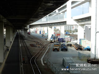 横浜本牧駅