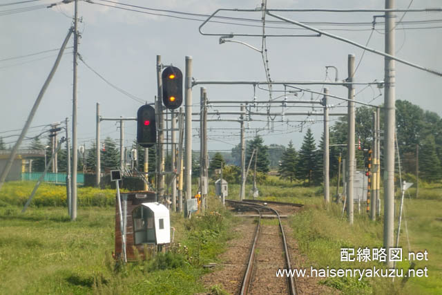 北海道医療大学駅場内信号機の警戒信号