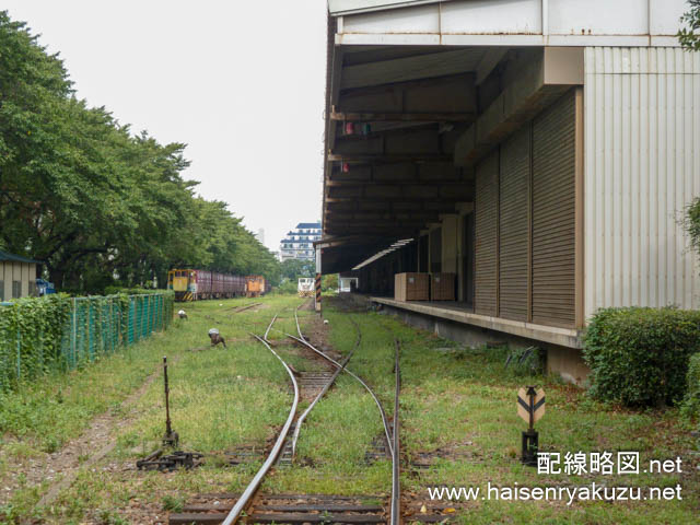 北王子駅構内