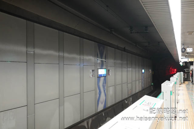 東京テレポート駅の出発信号機