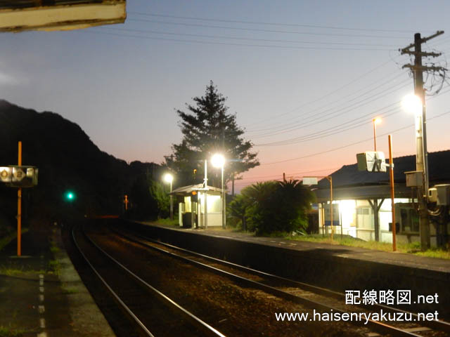 奈古駅（2016年撮影）