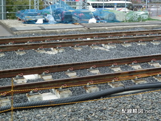 上野東京ライン（東北縦貫線）工事 秋葉原駅3(騒音防止砂利)