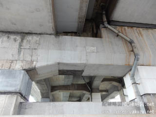 仮線の高架橋