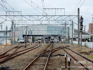 豊川駅構内