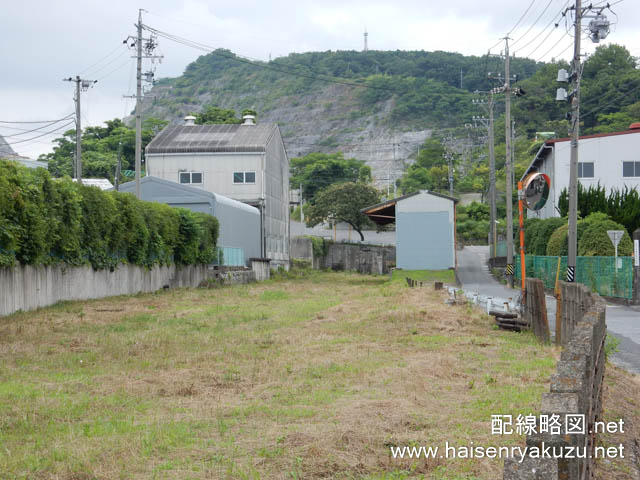 美濃大久保駅構内